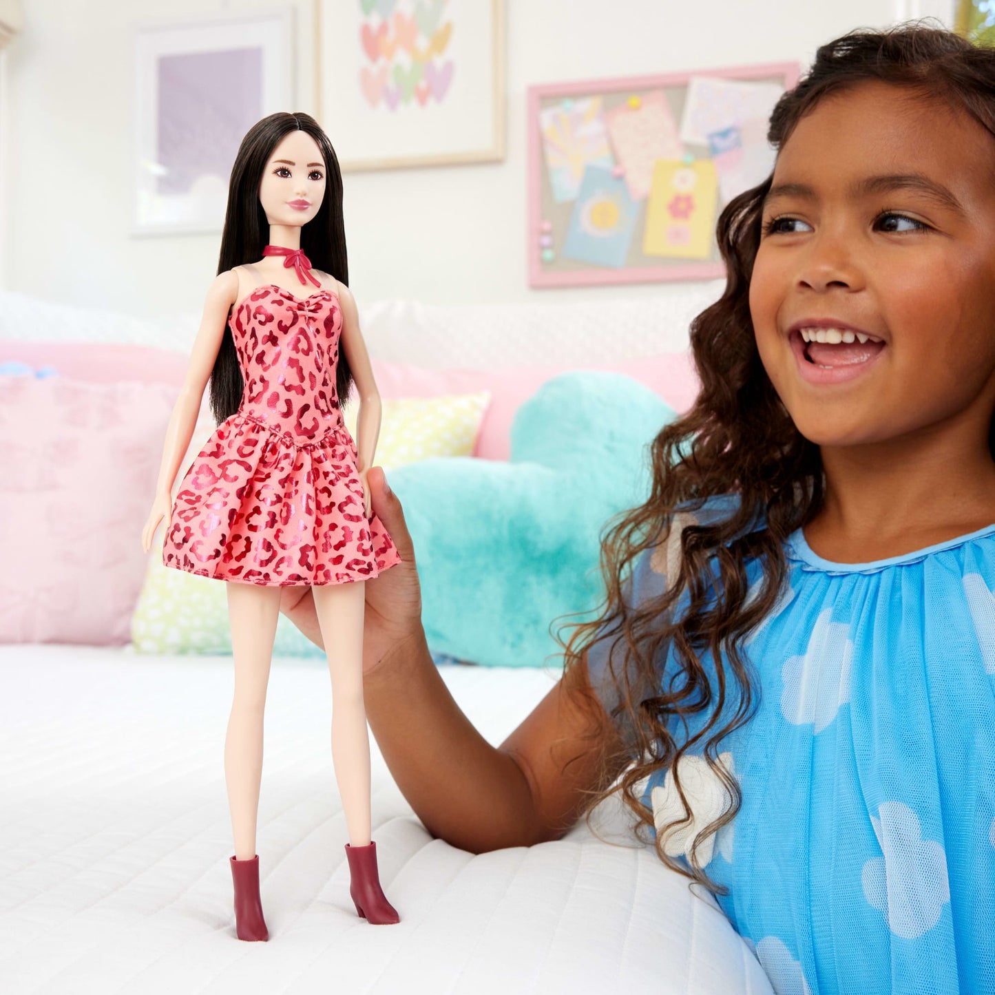 Barbie Poupée Barbie® Fashionistas Robe Léopard Rose