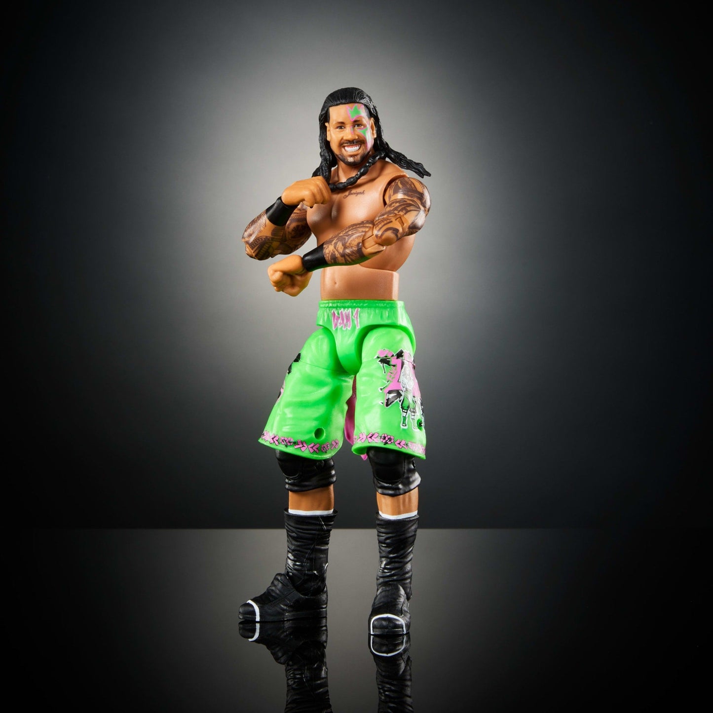 WWE Figura de Acción Elite Jey Uso verde