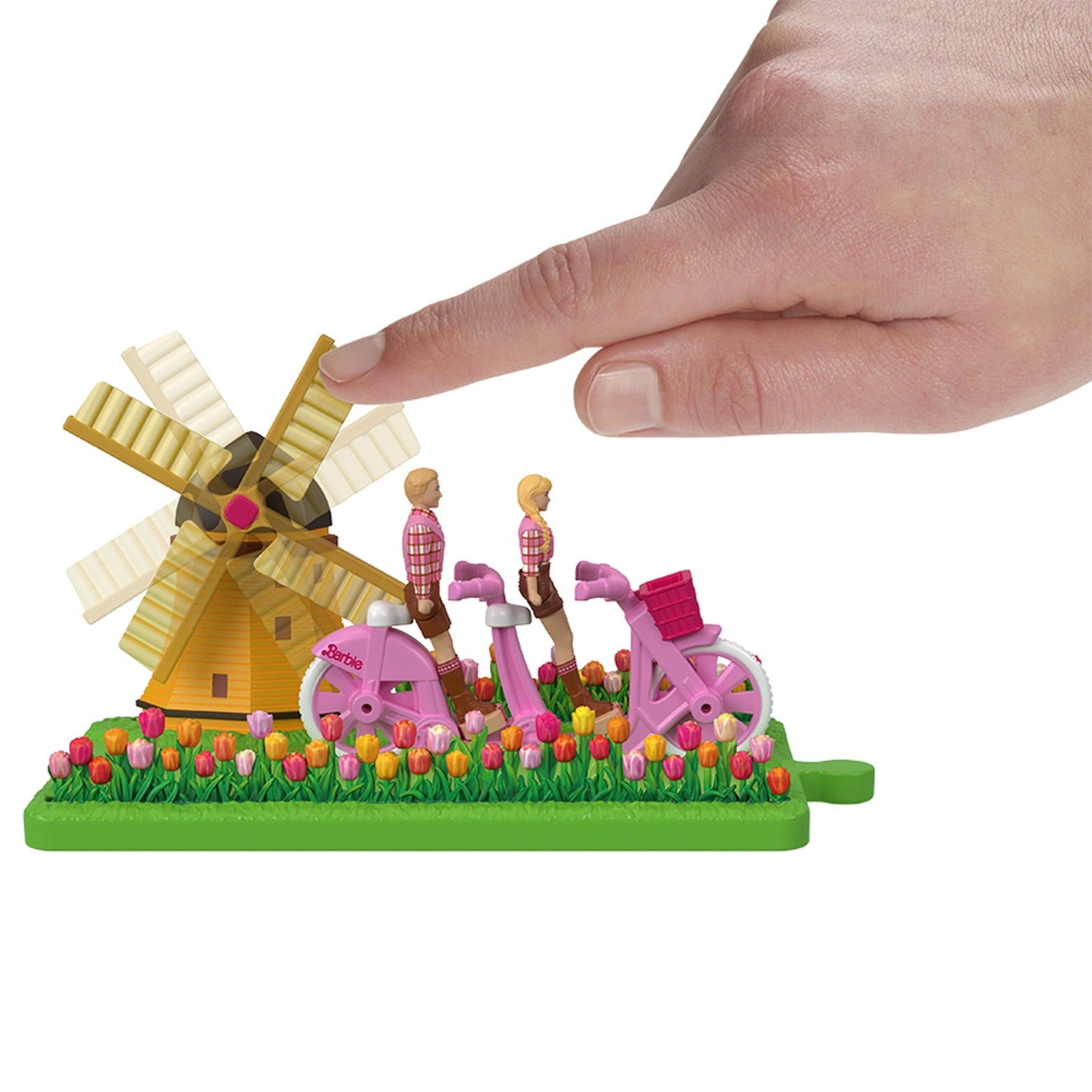 Barbie Mini BarbieLand Veículo para Boneca O Filme Barbie e Ken em uma Bicicleta