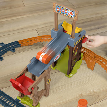 Thomas e Seus Amigos Pista de Brinquedo Motorizada de Construção Diesel